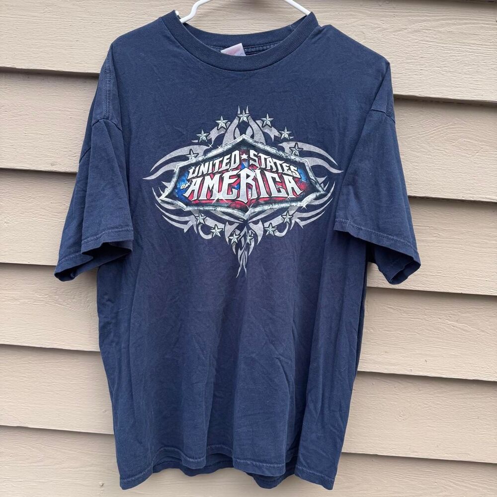 Tennessee-river Men's Navy and Blue T-shirt